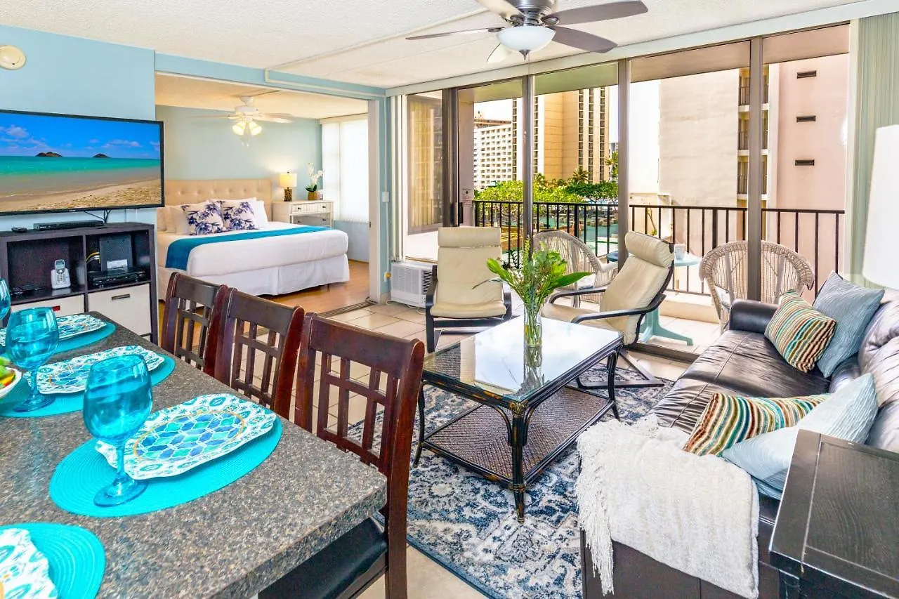 Апартаменты Beach Lover'S Haven, Cozy Condo With Ocean Views And Free Parking Гонолулу
