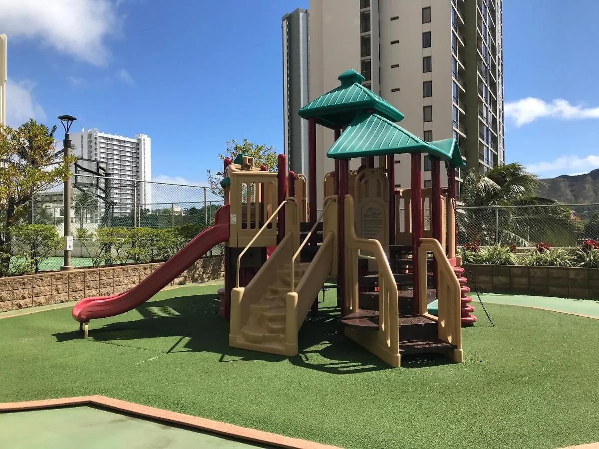 Beach Lover'S Haven, Cozy Condo With Ocean Views And Free Parking Honolulu United States