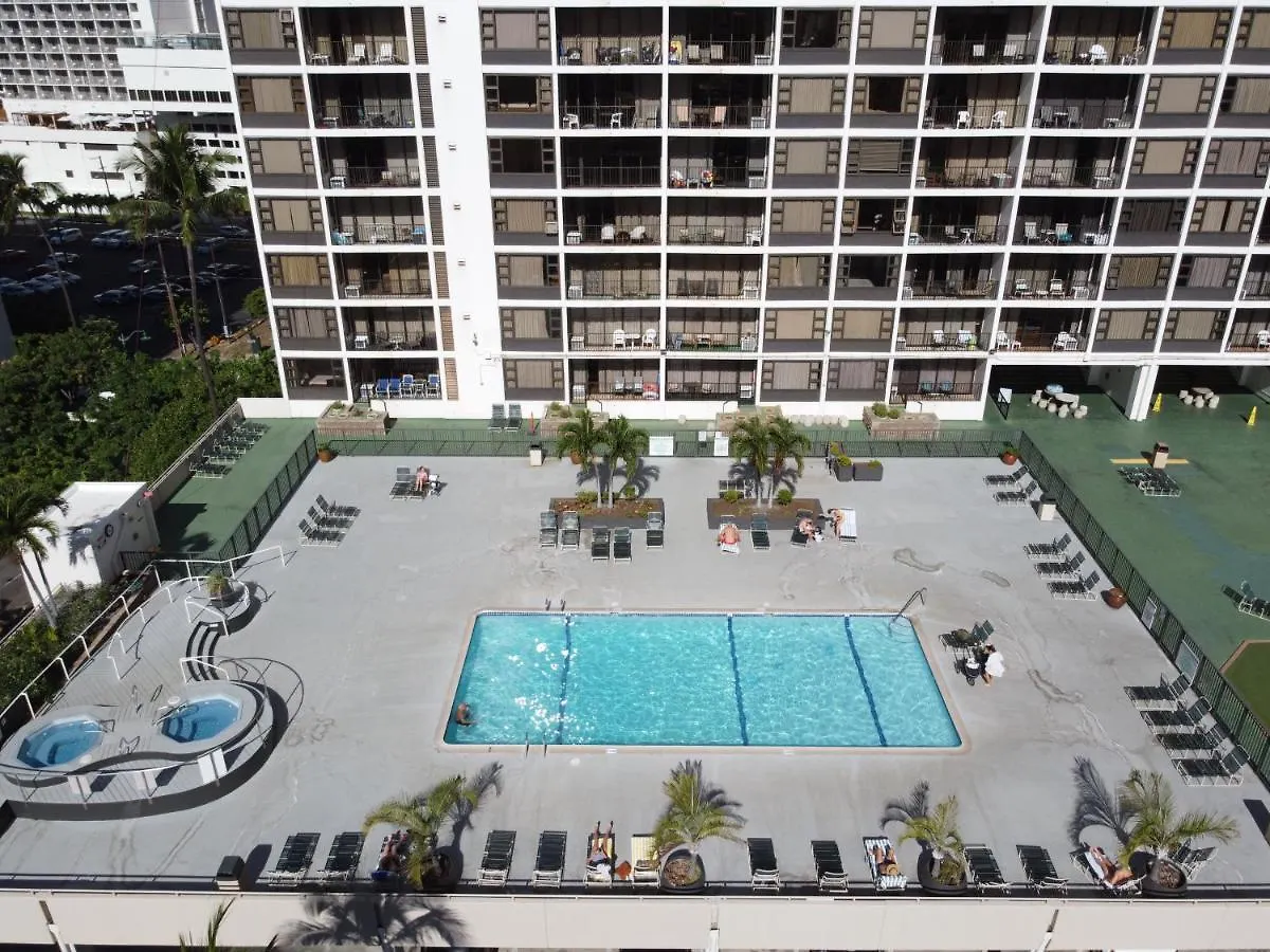 Apartment Beach Lover'S Haven, Cozy Condo With Ocean Views And Free Parking Honolulu United States