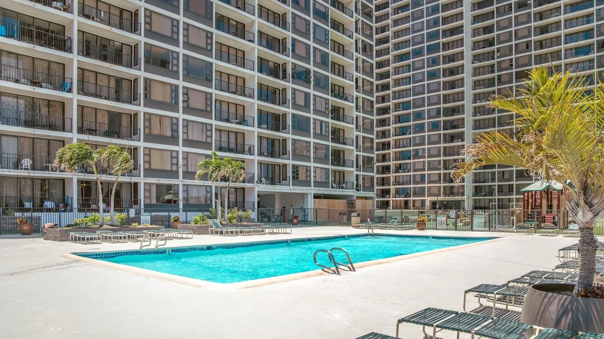 Beach Lover'S Haven, Cozy Condo With Ocean Views And Free Parking Honolulu 0*,  United States